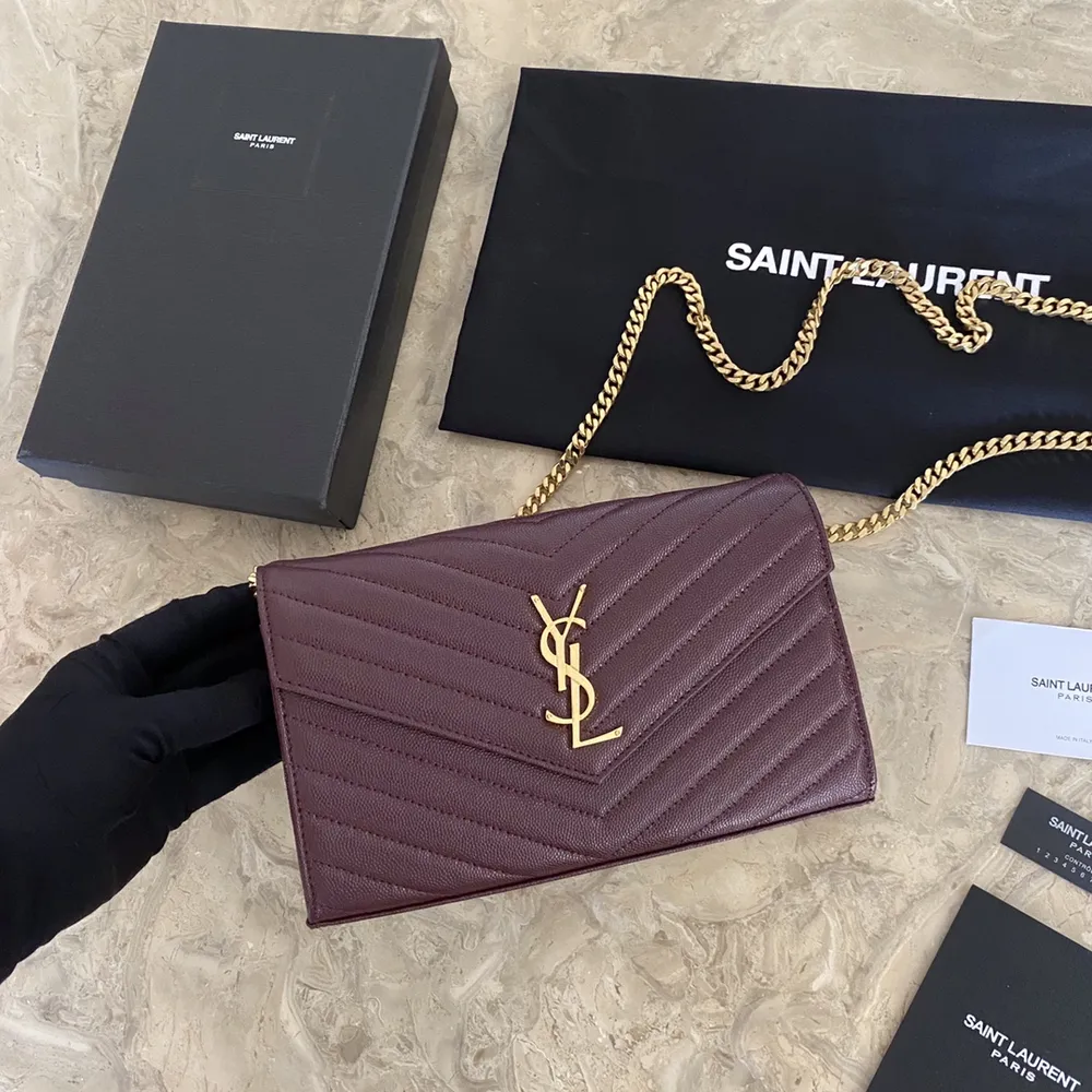 Sa*nt Lauren* 모노그램 체인 숄더백 360452