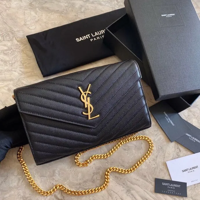 Sa*nt Lauren* 모노그램 체인 숄더백 360452