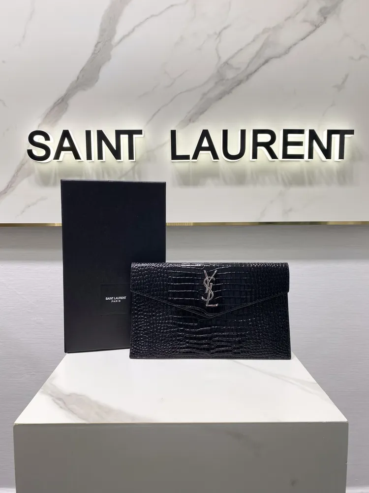 Saint Lauren* 크로커다일 업타운 클러치백 은장 565739