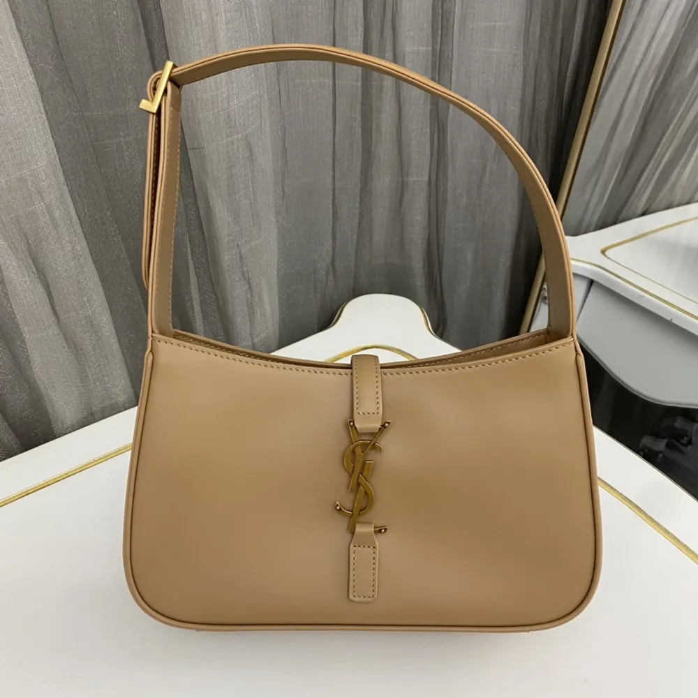 Saint Lauren* 22FW LE5A7 호보백 657228
