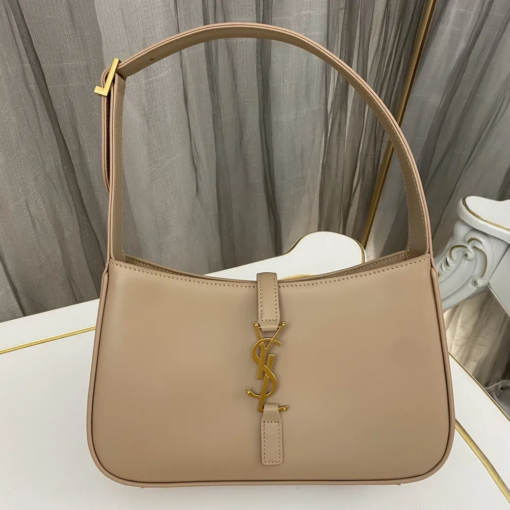 Saint Lauren* 22FW LE5A7 호보백 657228