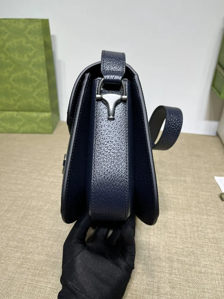 f500269a_12.webp