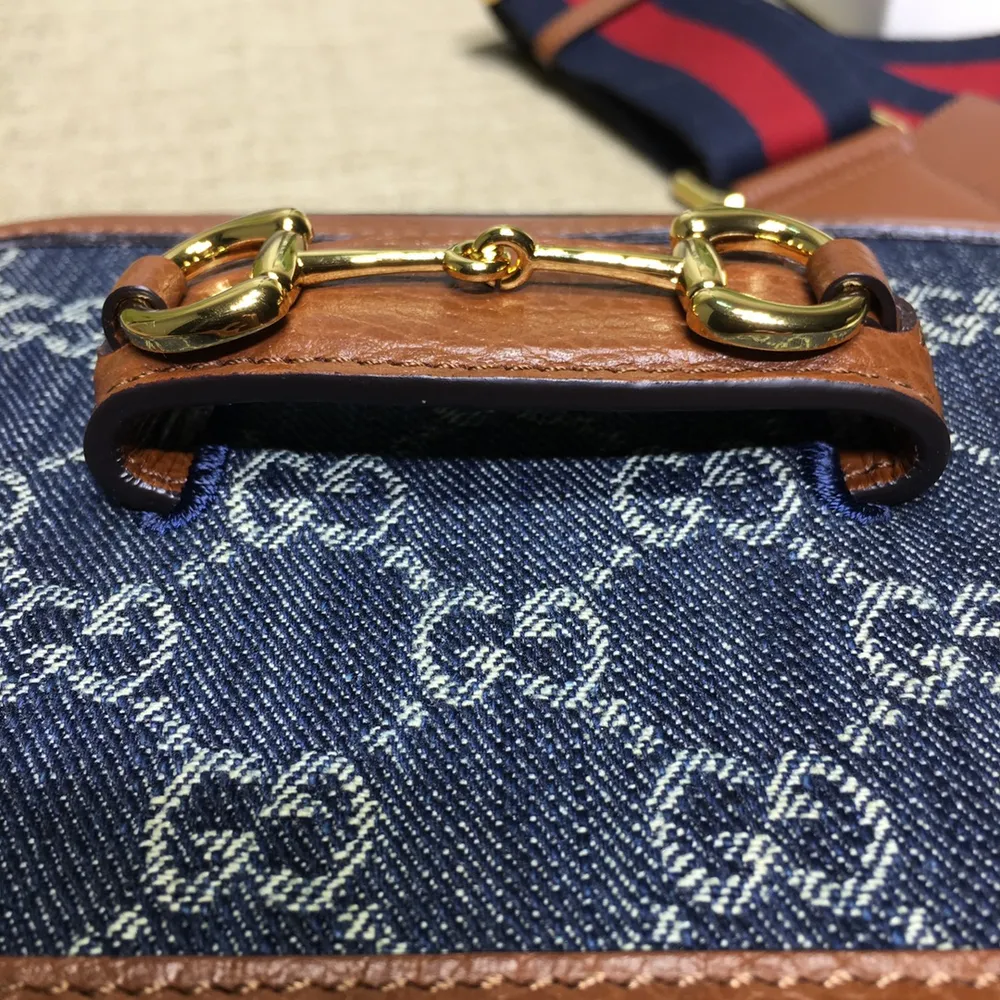 b303d51d_4.webp