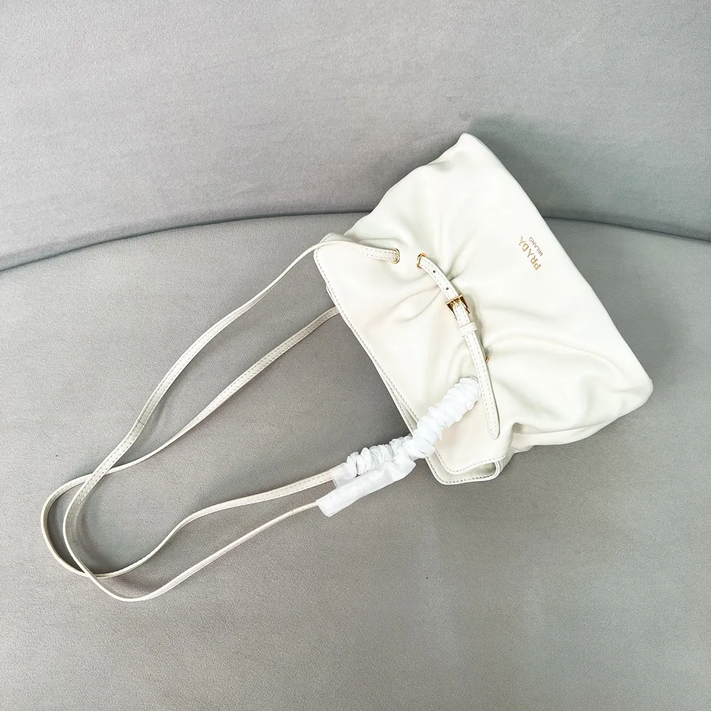 5a82f199_4.webp