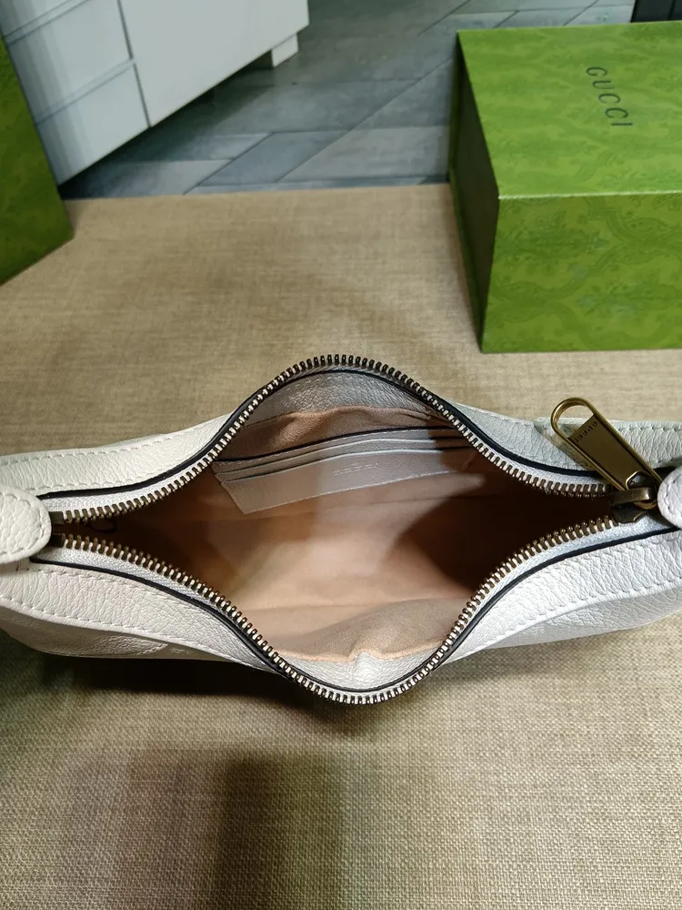 1486c232_7.webp