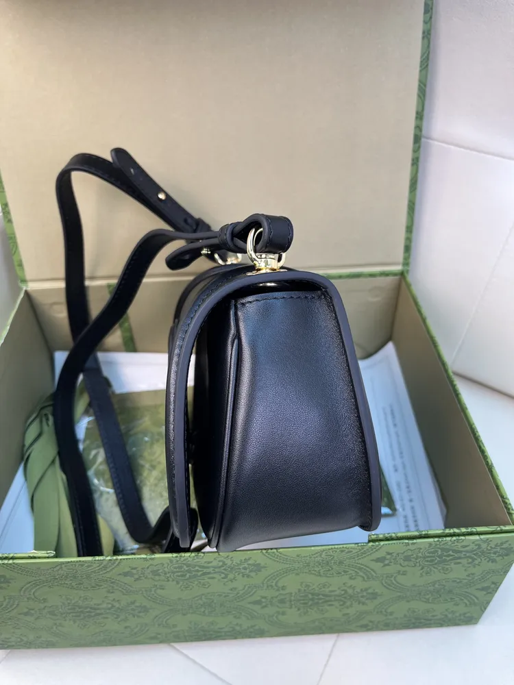 8b12c065_2.webp