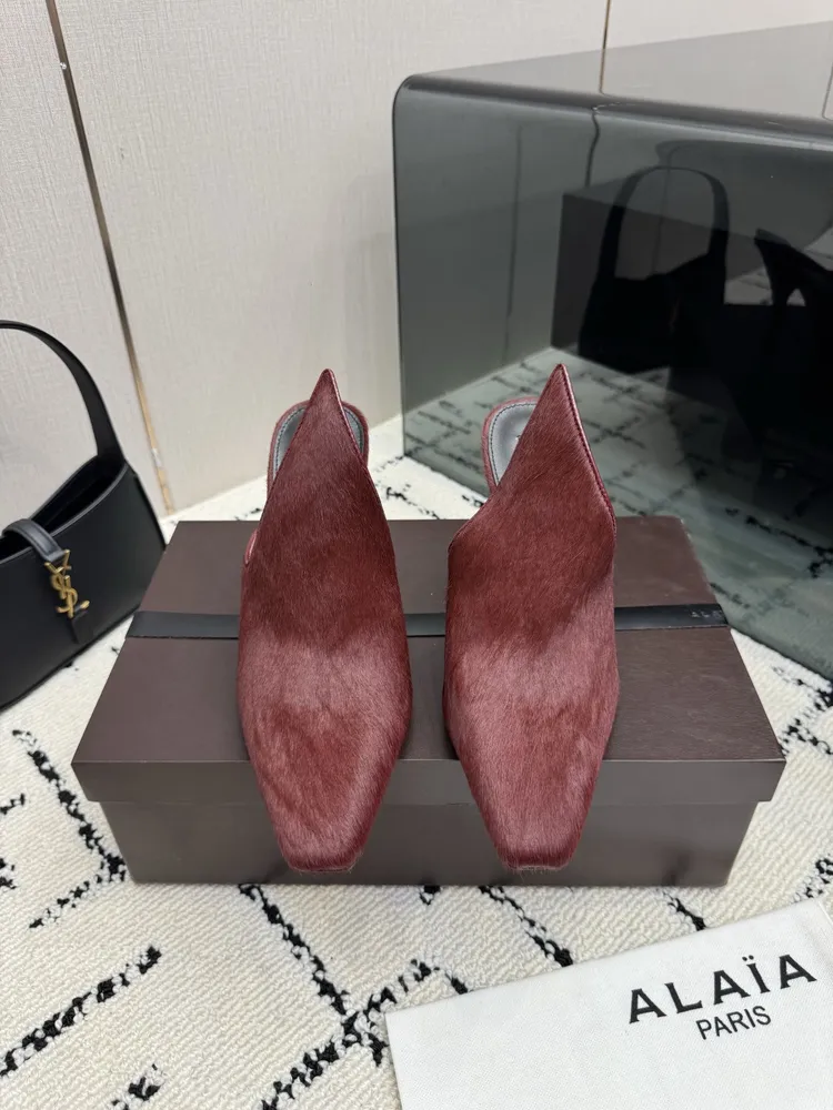 가죽 포인티드 칼라 오픈백 뮬 여성 슈즈