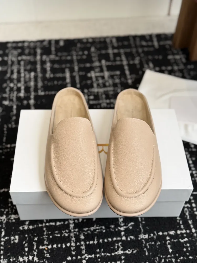레더 라운드 뮬 여성 슈즈