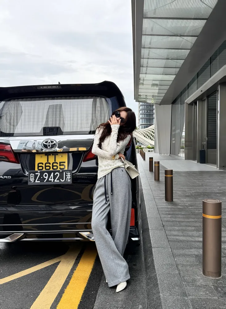 로고 자수 와이드 여성 팬츠 그레이