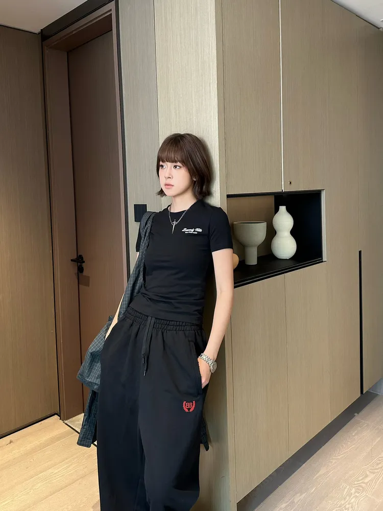 미니 로고 자수 테리 와이드 레그 스웨트팬츠 여성 팬츠