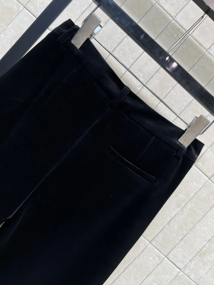 f063b54c_10.webp