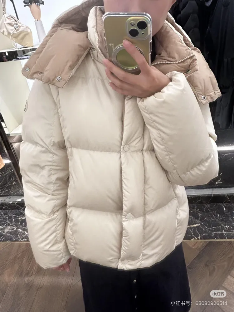 알라리스 숏 다운 여성 패딩 자켓 화이트