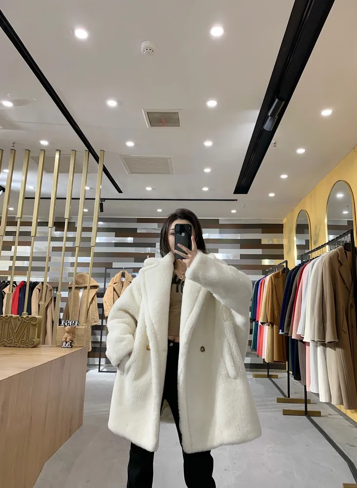 숏 테디베어 아이콘 디오라마 여성 코트