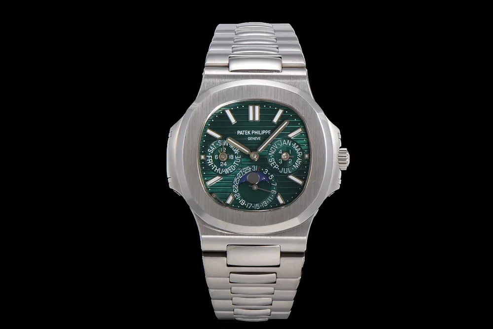 파텍필* Patek Philipp* 5740/1G-001 노틸러스 40mm