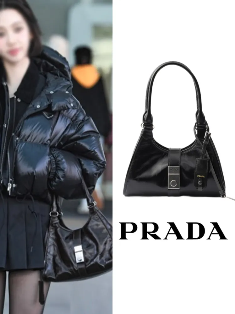 [카리나 가방] PR*DA 프라* 스몰 레더 숄더백 1BG580 (해외최상급)