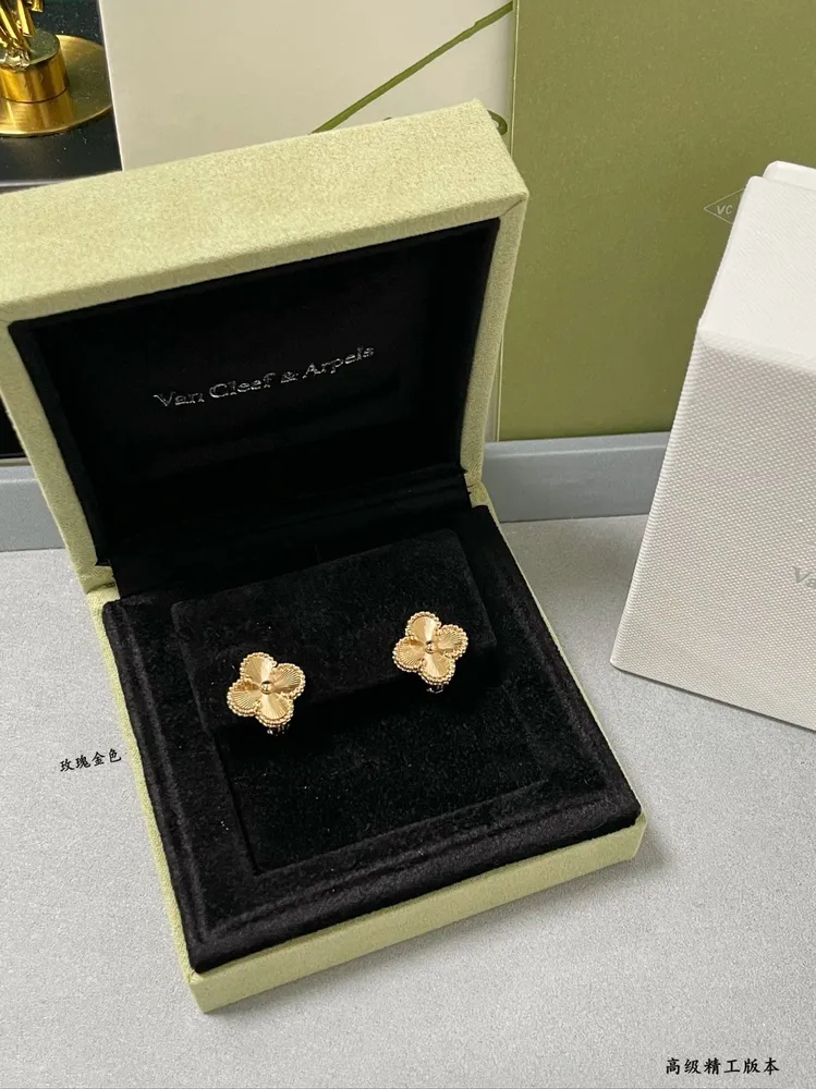 Van Cleef &amp; Arpel* 반클 기요세 알함브라 이어링 귀걸이 (해외최상급)