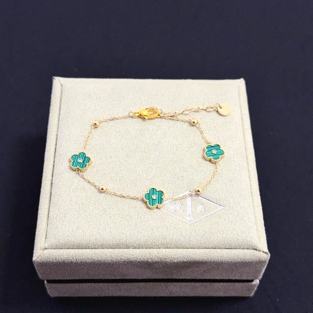 Van Cleef &amp; Arpel* 반클 브레이슬릿 팔찌 (해외최상급)
