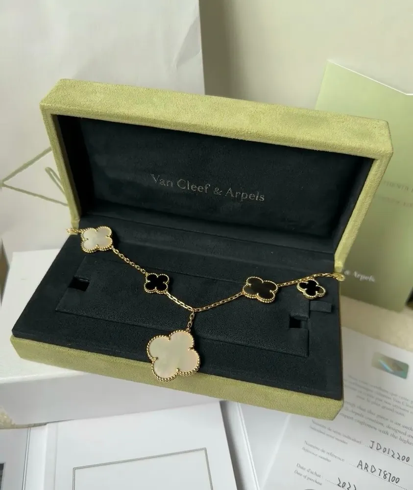 Van Cleef &amp; Arpel* 반클 브레이슬릿 팔찌 (해외최상급)