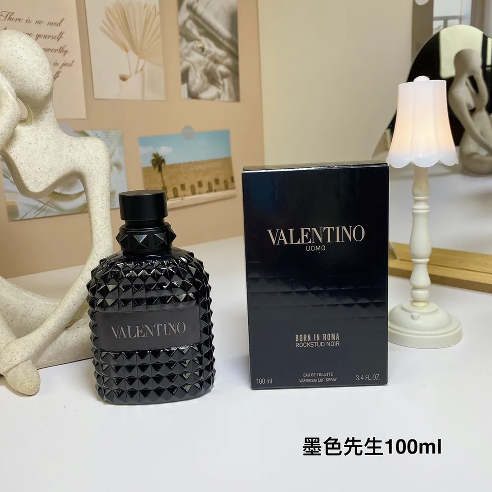 발렌티노 남성 블랙 리벳 100ml