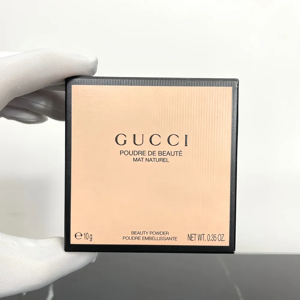 구찌 프레스드 파우더 ️10g