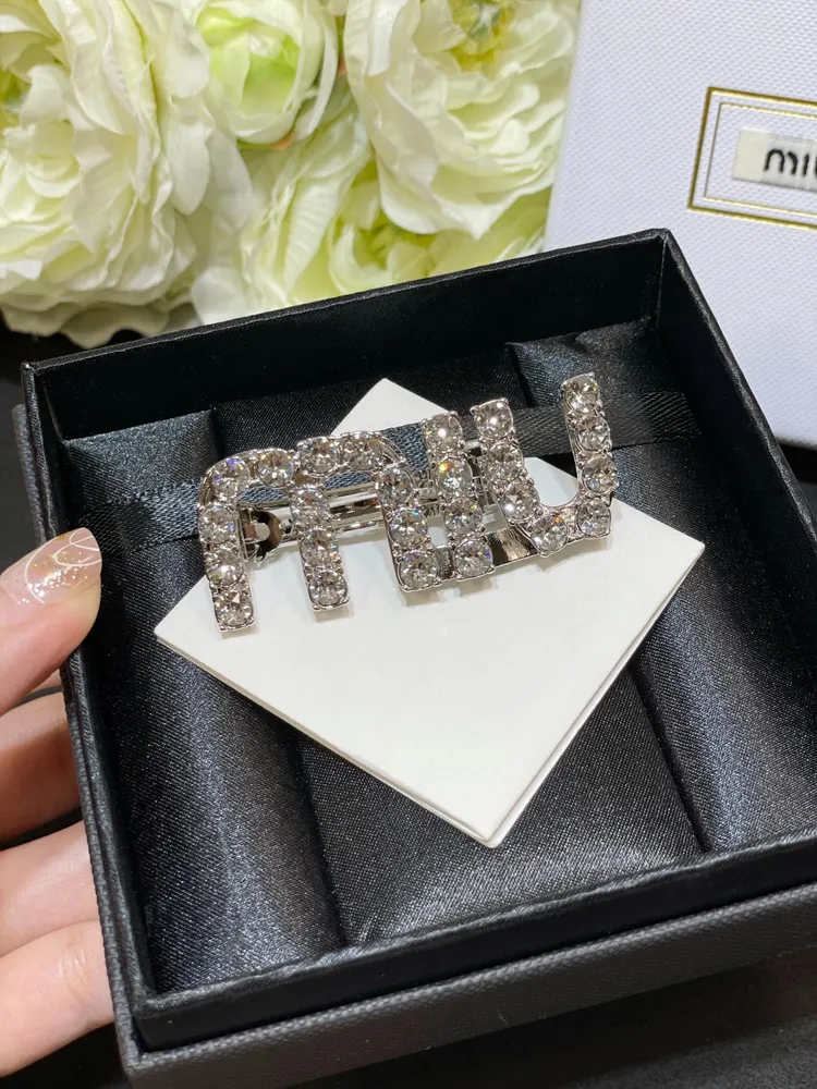 MIUMI* 미우 스와로브스키 헤어 핀 (해외최상급)