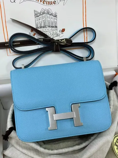 HERM*S 에르메* 콘스탄스 19