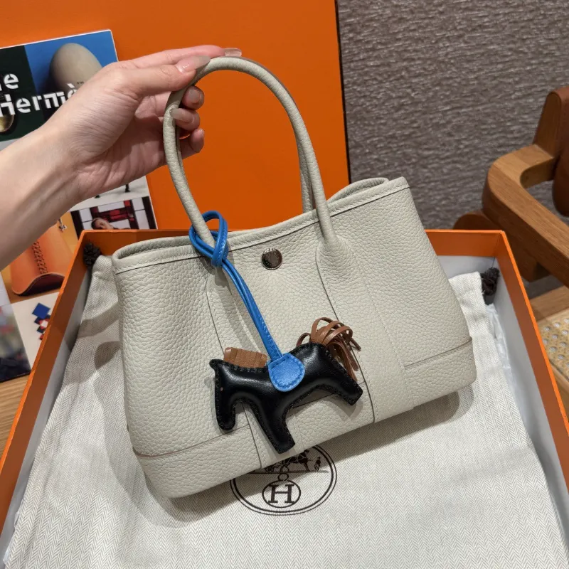 에르메* 가든파티 미니 23 cm 울수공 핸드메이드 (최상위급)